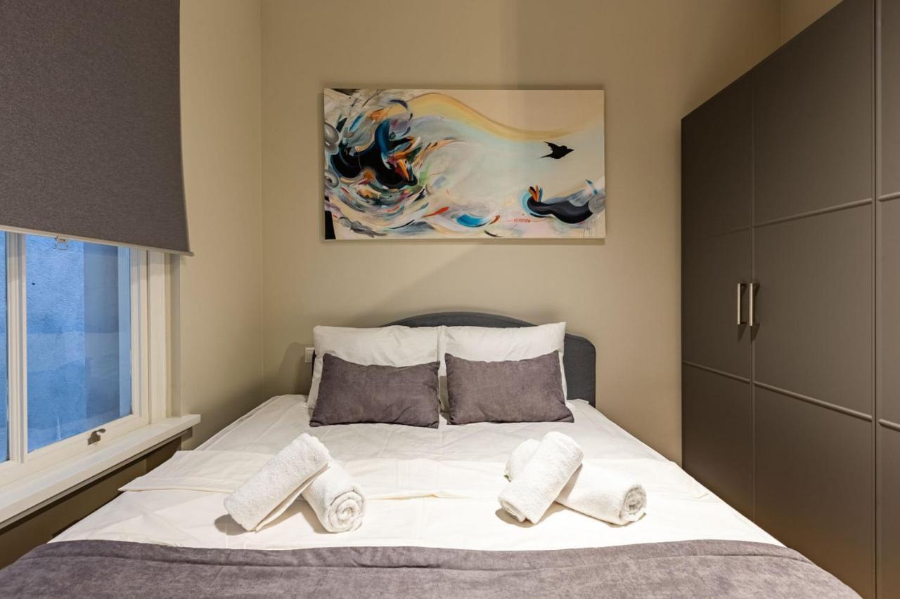 Mesmerizing Flat With Bosphorus View In Beyoglu Lägenhet Istanbul Exteriör bild