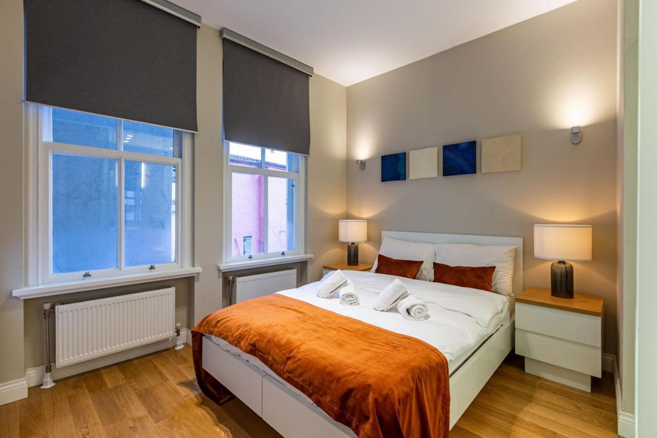 Mesmerizing Flat With Bosphorus View In Beyoglu Lägenhet Istanbul Exteriör bild