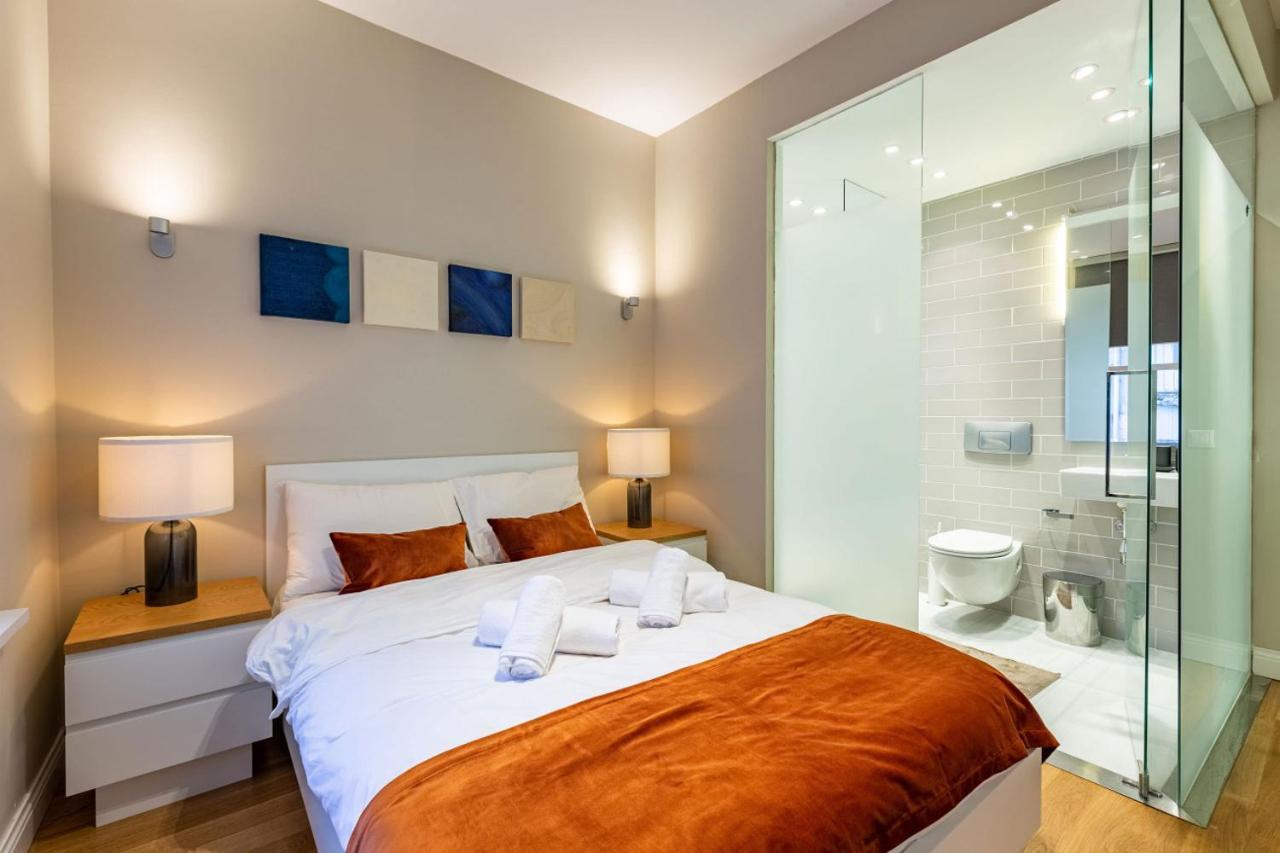 Mesmerizing Flat With Bosphorus View In Beyoglu Lägenhet Istanbul Exteriör bild