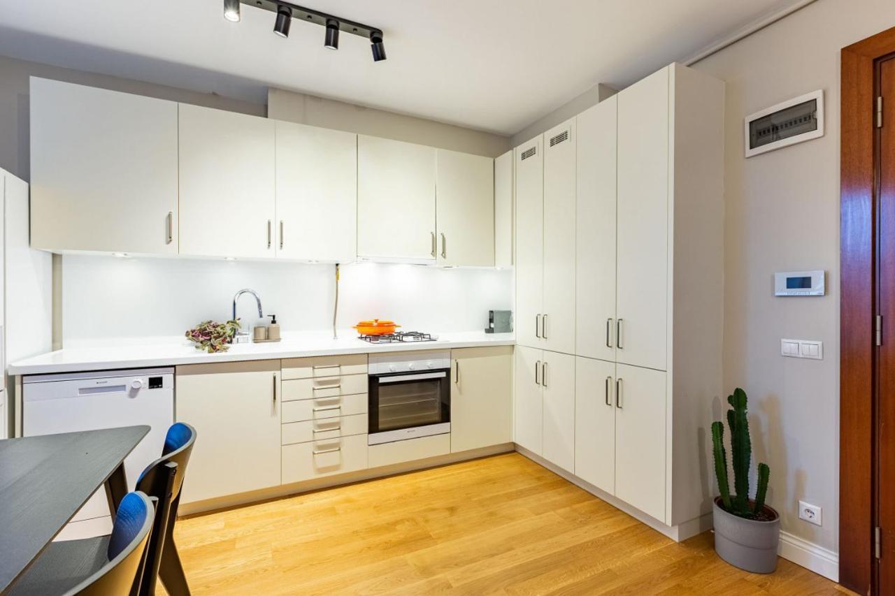 Mesmerizing Flat With Bosphorus View In Beyoglu Lägenhet Istanbul Exteriör bild